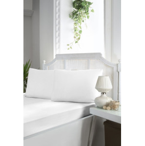 Сатинове простирадло 180х200см на гумці з наволочками First Choice White